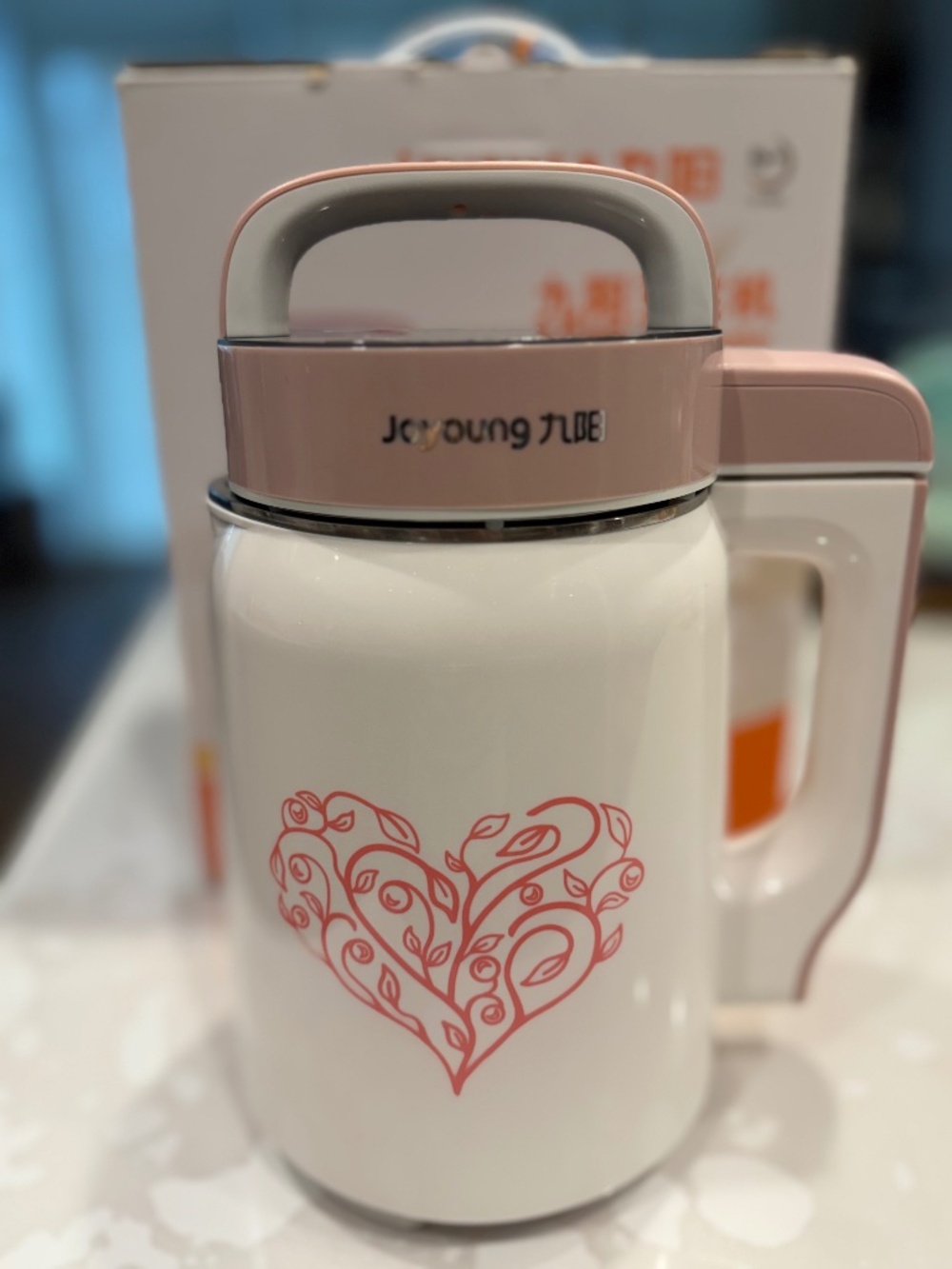 Joyoung soy milk maker